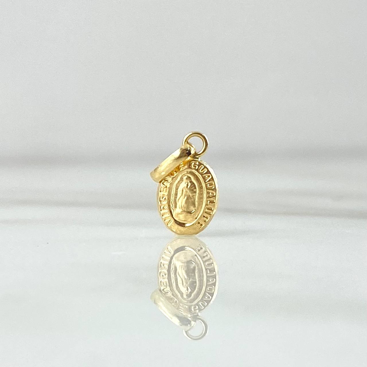 Pendant Virgin Guadalupe 0.35gr / 1.3cm / Matte Oval Yellow Gold 18K