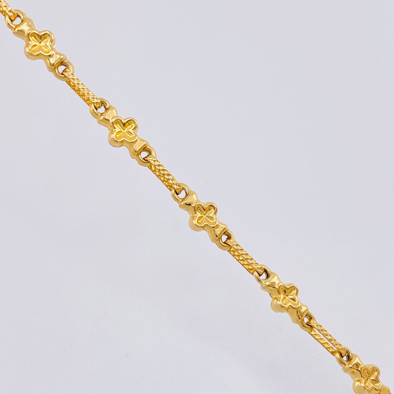 Cadena Rustica Trebol 11.2g / 24 in / 5mm Oro Amarillo 18K