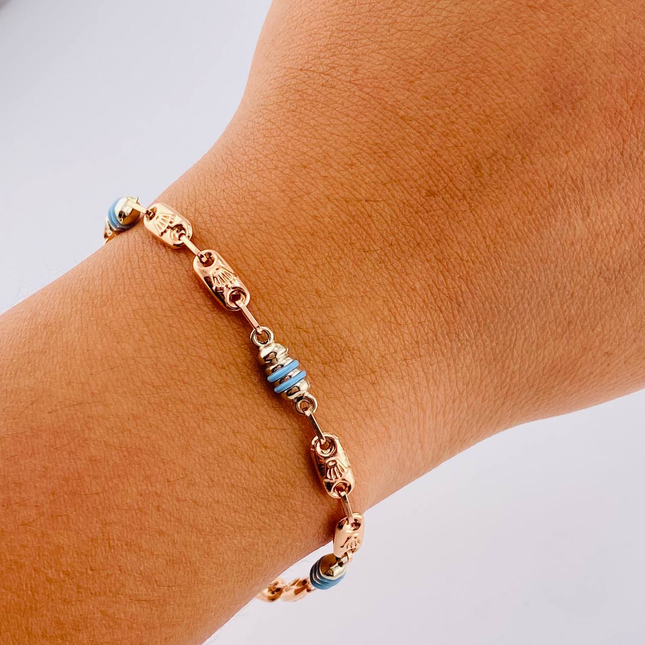Rustic Bracelet Crown 3.45g / 7 1/2 in / 4.2mm Two-tone White Rose Gold 18K
