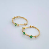 Candongas Trebol Mini Esmeraldas Diamantes 1.85gr / 3/4 in / Oro Amarillo 18K %