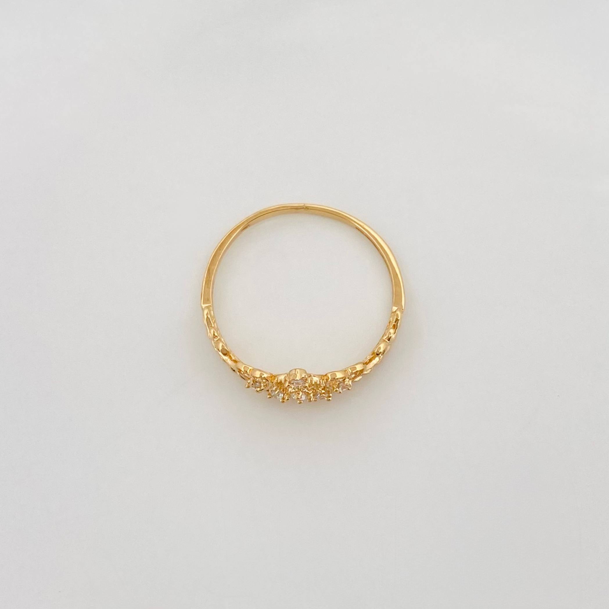 Anillo Tiara 1.7 g / T7 1/2 Oro Amarillo 18K