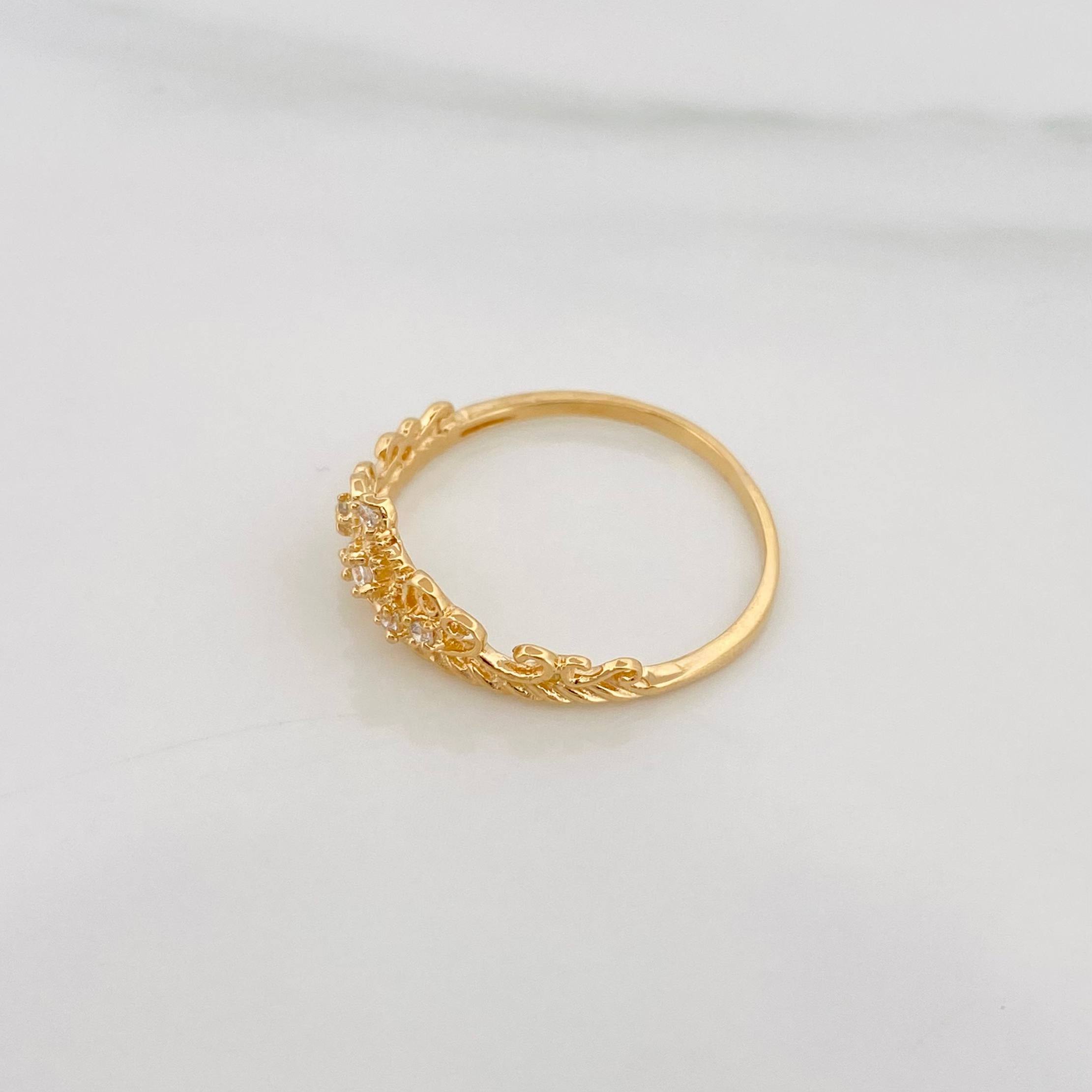 Anillo Tiara 1.7 g / T7 1/2 Oro Amarillo 18K