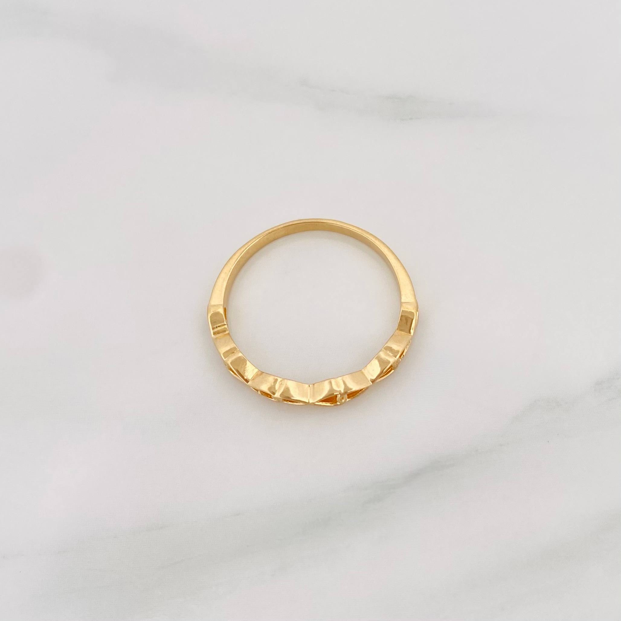 Infinity Ring 1.6 g / T6 3/4 Yellow Gold 18K