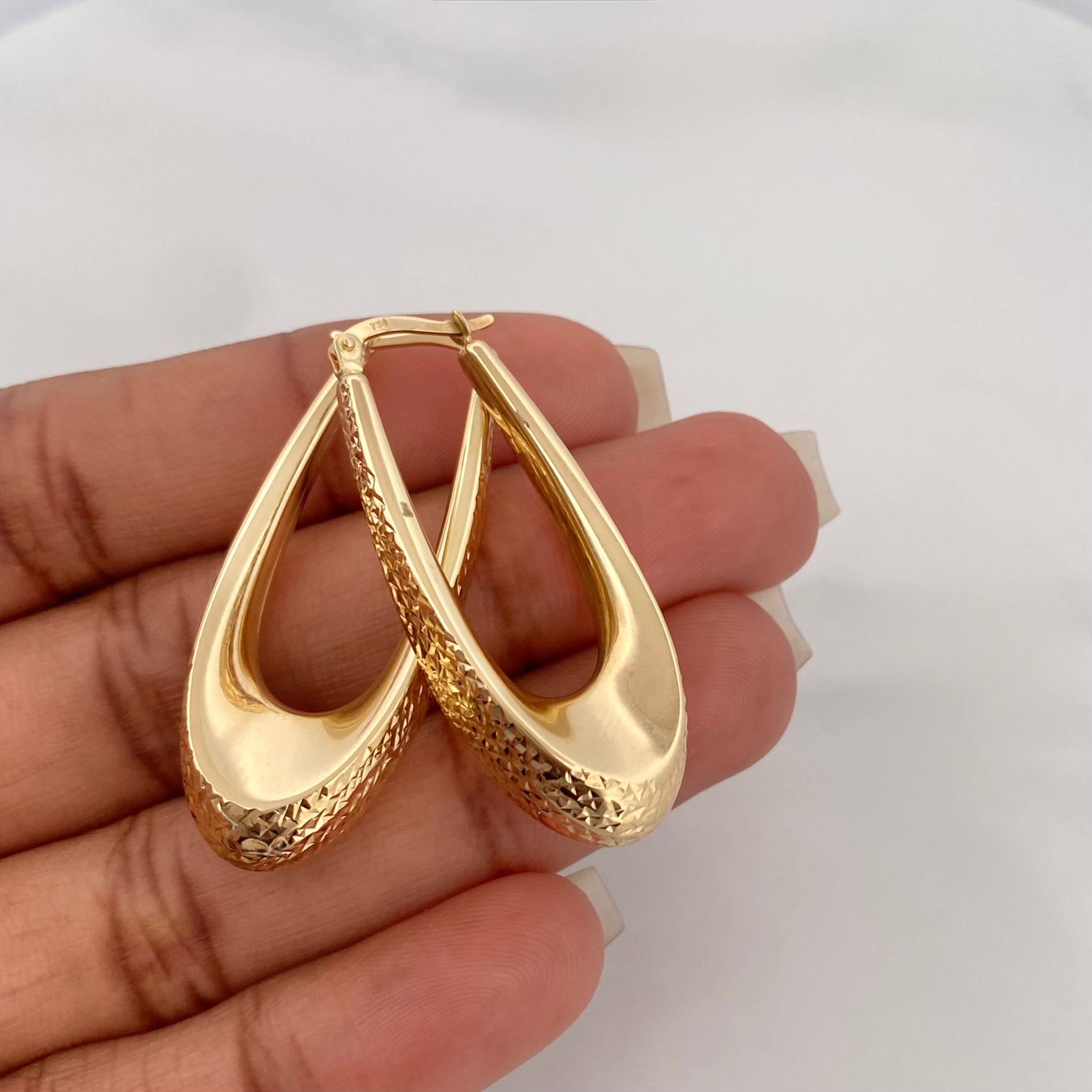 Candongas Lagrima 5.25 g / 20 in Oro Amarillo 18K