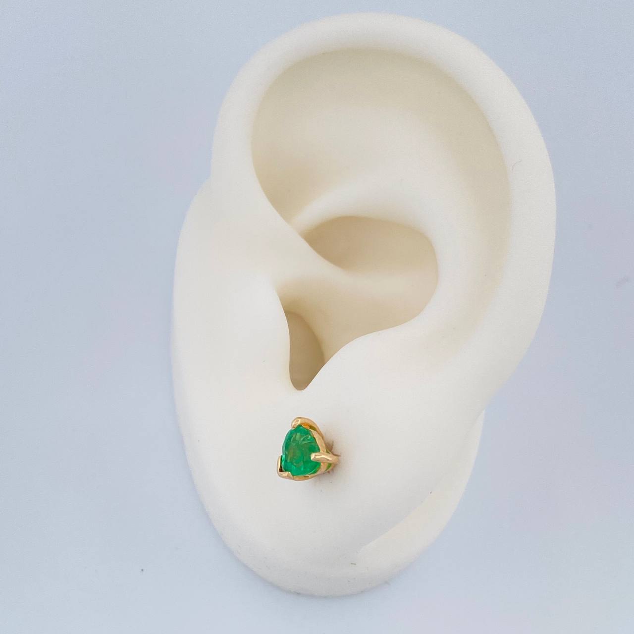 Topos Corazon XL Esmeraldas 1.4gr / 5.3mm Oro Amarillo 18K %