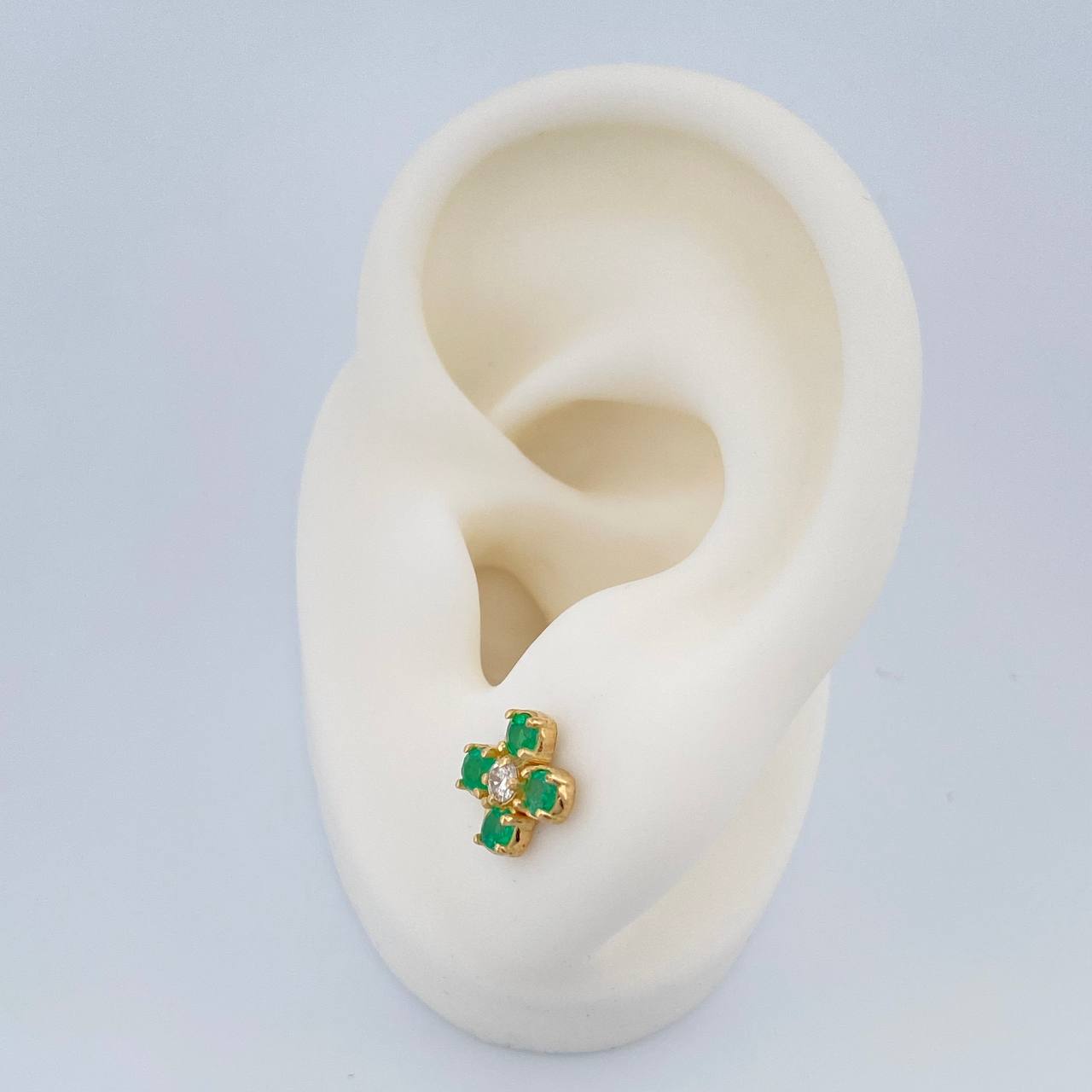 Topos Trebol Esmeraldas Diamantes 1.95gr / 7.4mm Oro Amarillo 18K %