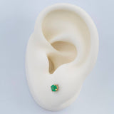 Topos Cuatro Garras Esmeraldas 0.85gr / 3.75mm Oro Amarillo 18K %