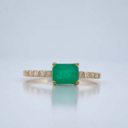 Anillo Churumbela Rectangulo Esmeralda Diamantes 1.7gr / T7 1/4 / Oro Amarillo 18K %