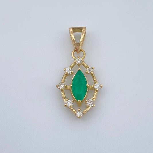 Dije Marquiz Esmeraldas 30 Pts 0.75gr / 3/4 in / Oro Amarillo 18K %