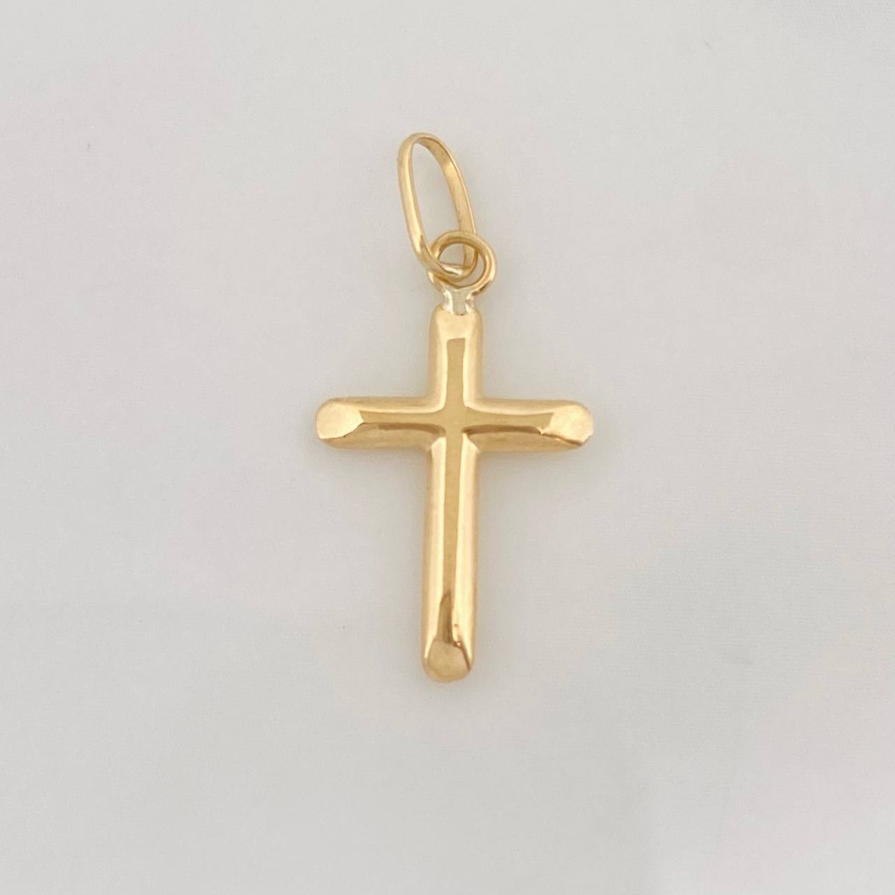 Cross Pendant 0.35g / 3/4 in Yellow Gold 18K