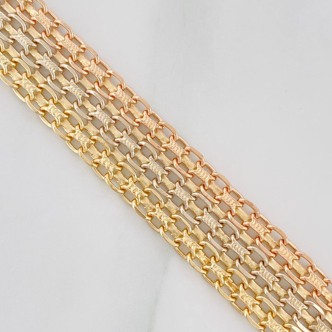 Pulso Chino 20.05g / 8 1/2 in / 10.9mm Tres Oros 18K