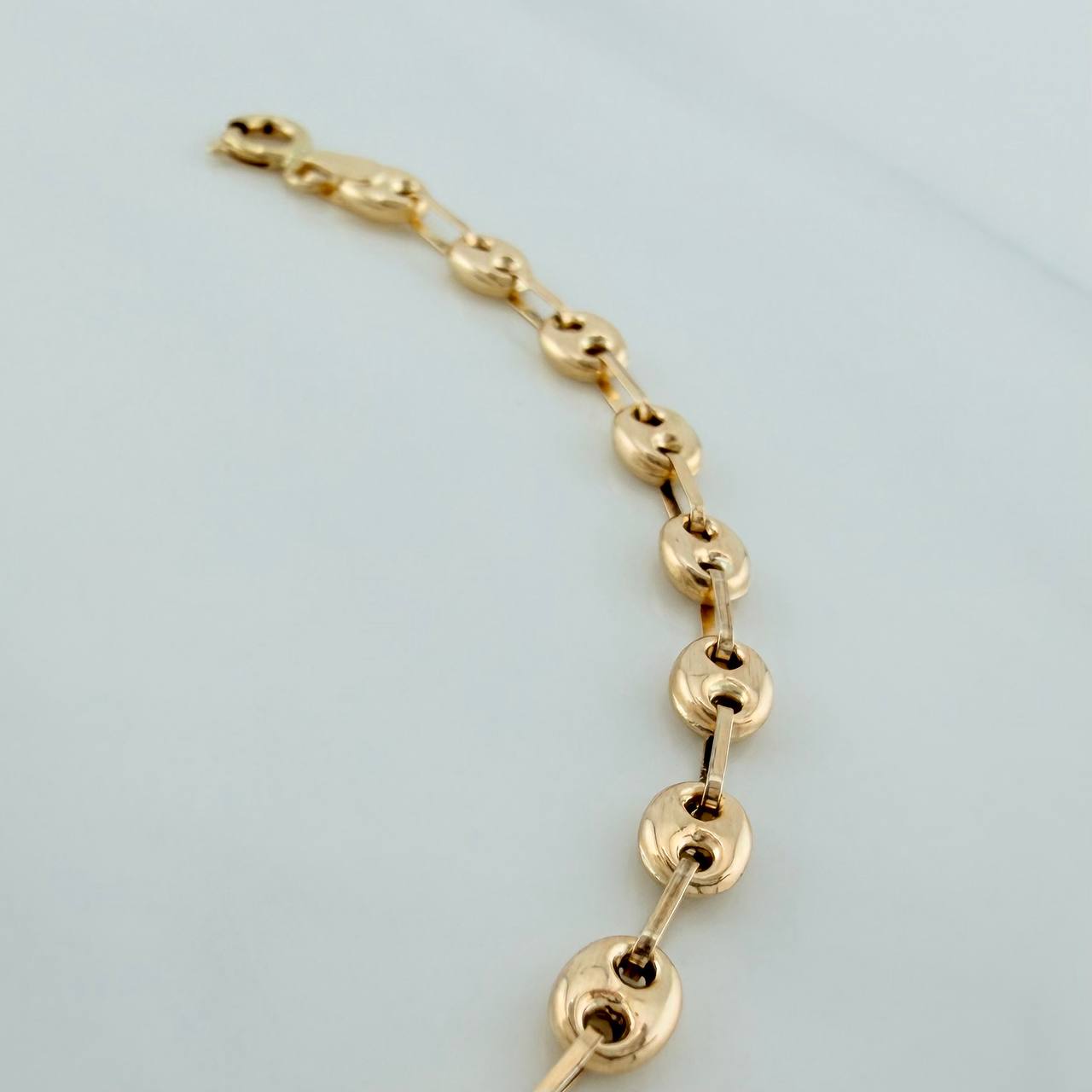 Pulso GC 2.75gr / 8 1/4 in / 4mm Oro Amarillo 18K %