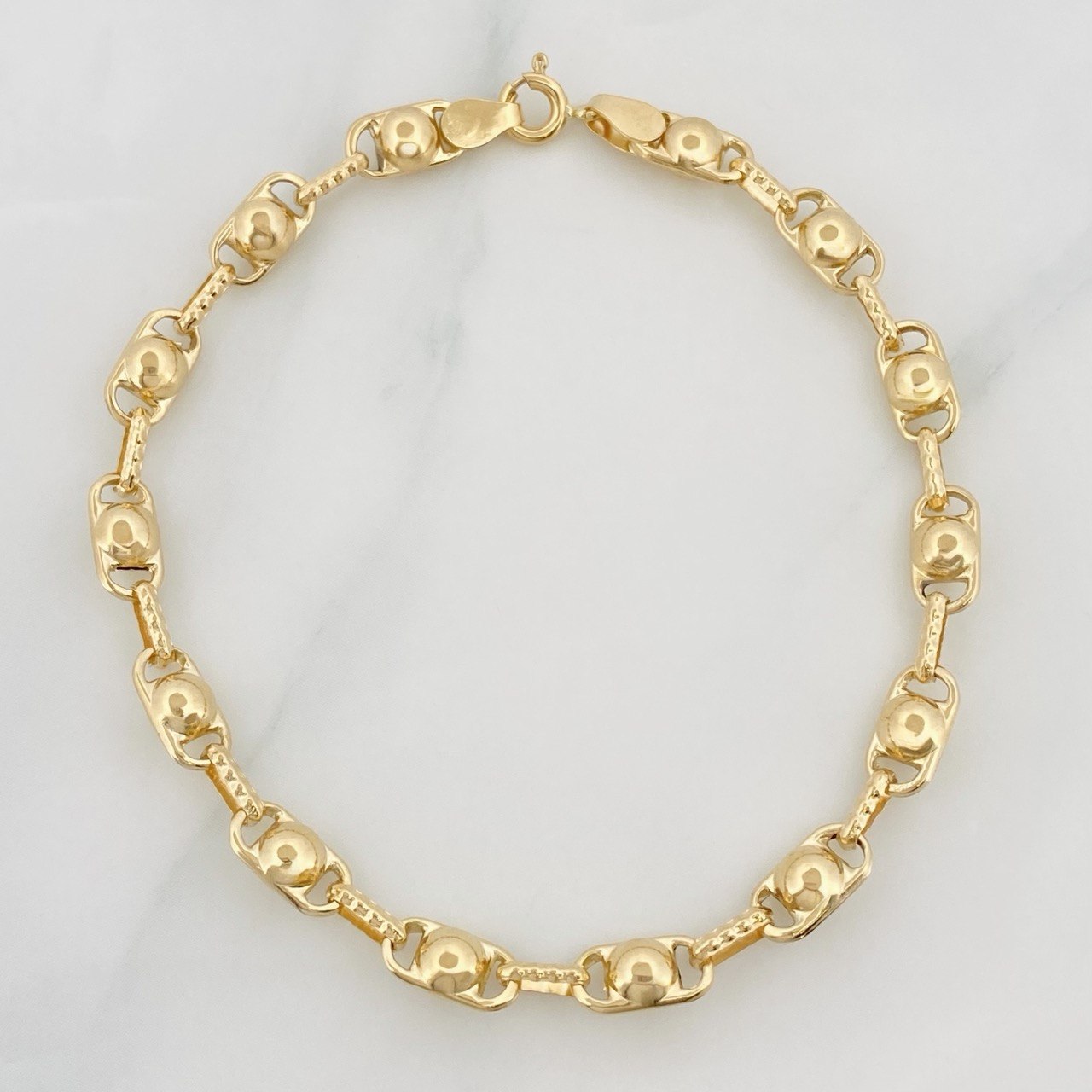 Pulso Rustico Burbuja 4.6g / 7 1/2 in / 4.6mm Oro Amarillo 18K