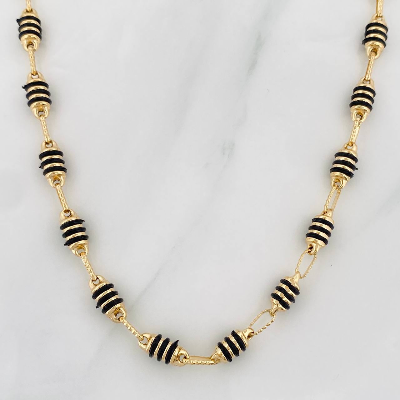 Cadena Rustica Barril 13.7g / 26 in / 4.2mm Oro Amarillo 18K