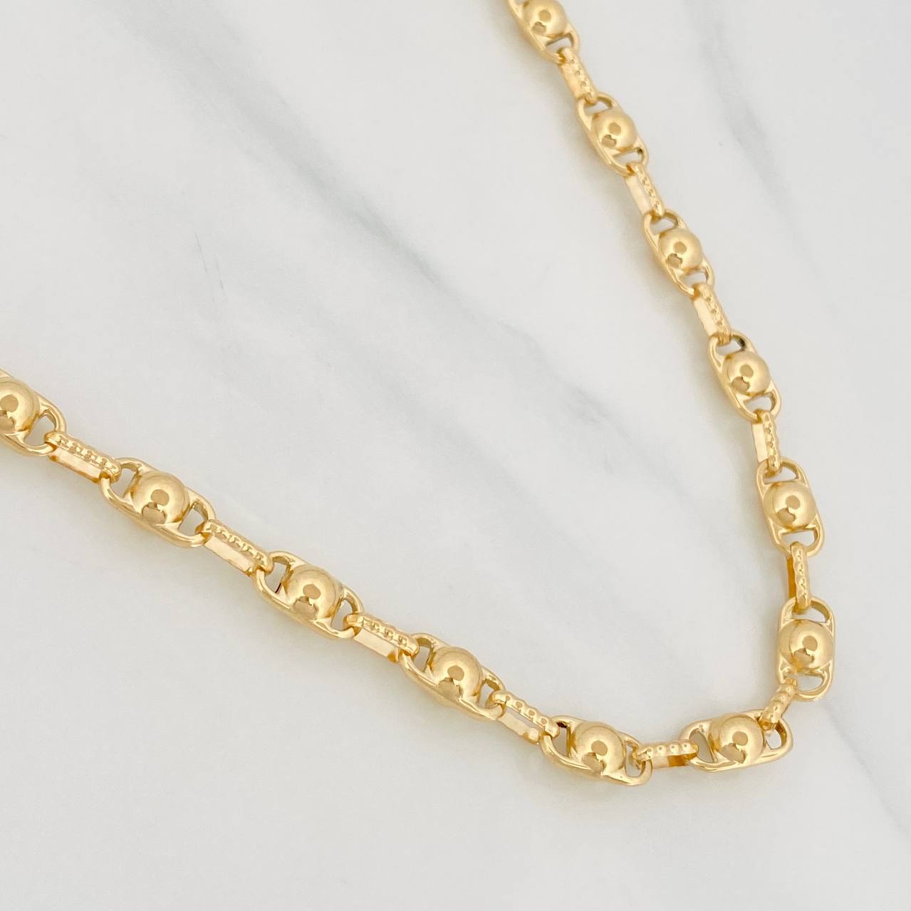 Cadena Rustica Burbuja 14.85g / 24 in / 4.6mm Oro Amarillo 18K
