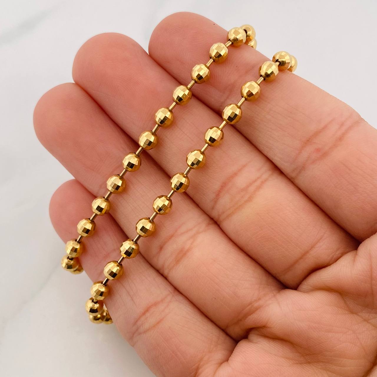 Cadena Militar Diamantada 24.65g / 28 in / 4mm Oro Amarillo 18K