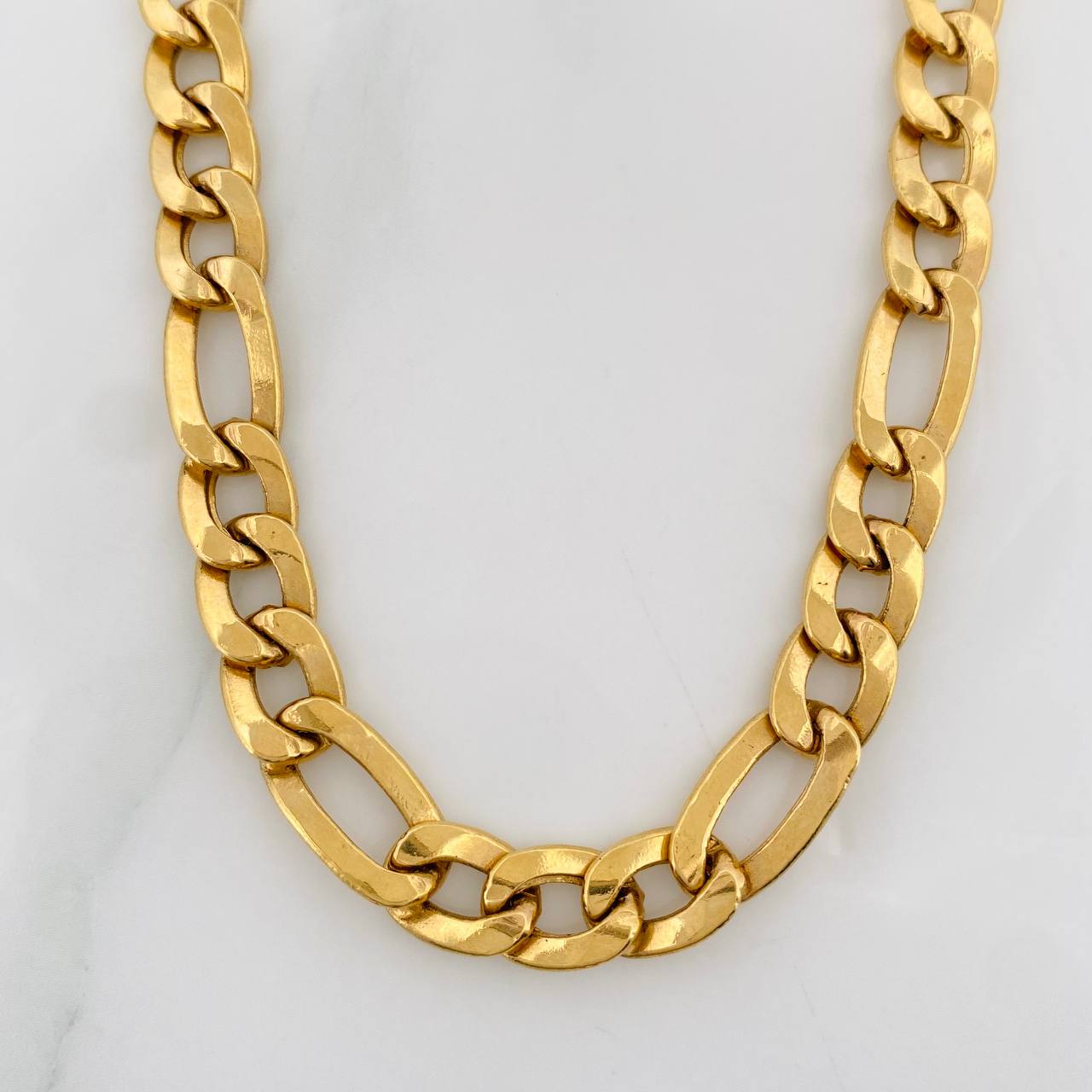 Figaro Chain 38.3g / 28 in / 8.14mm Yellow Gold 18K