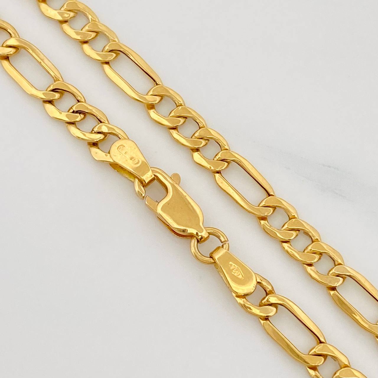Figaro Chain 10.35g / 24 in / 4.92mm Yellow Gold 18K