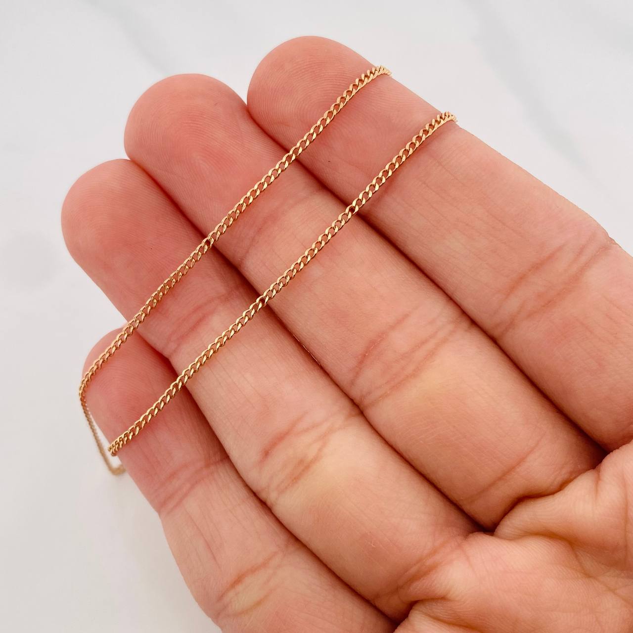 Cadena Aro Seguido 1.45g / 24 in / 1.17mm Oro Rosa 18K