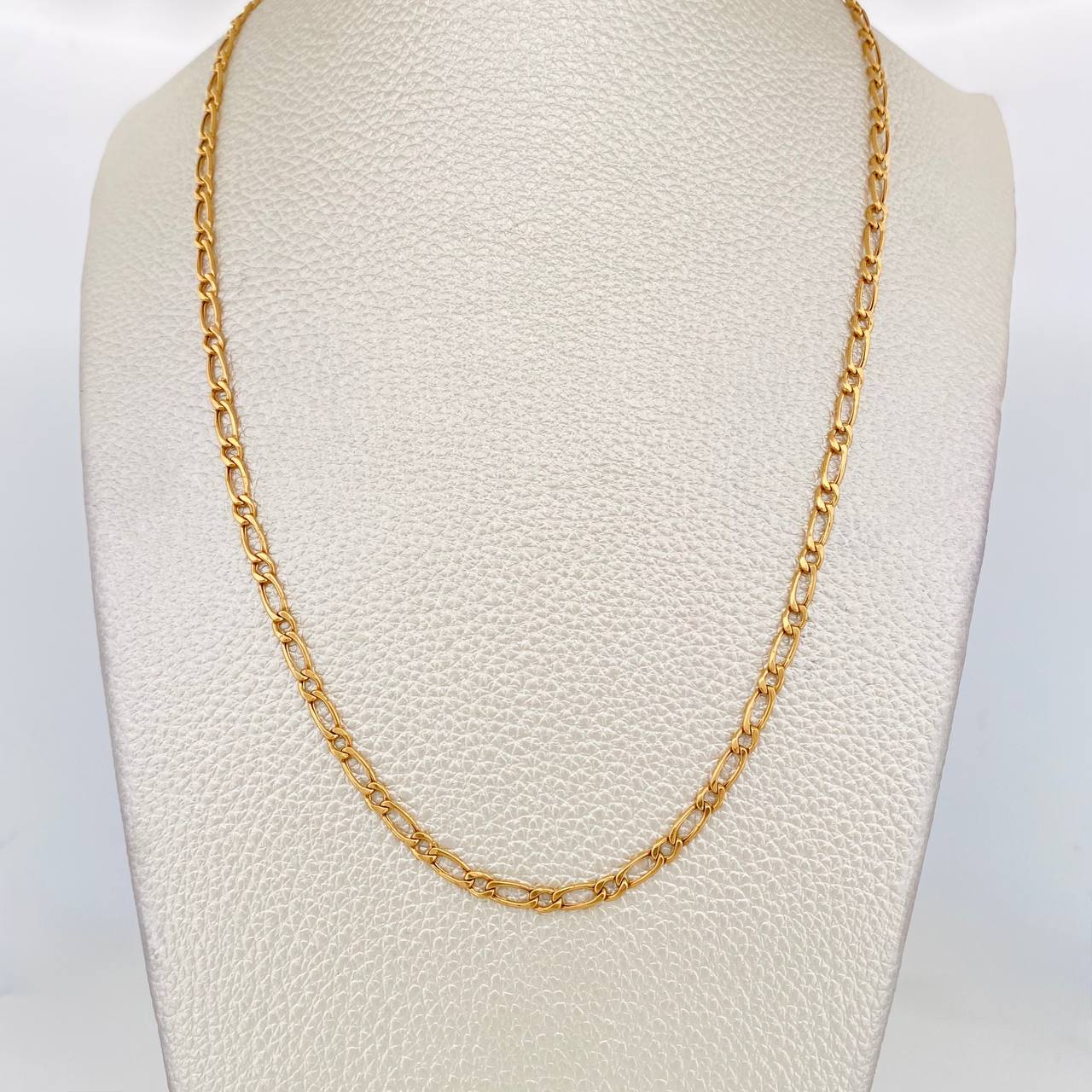 Cadena Figaro 5.95g / 26 in / 3.18mm Oro Amarillo 18K