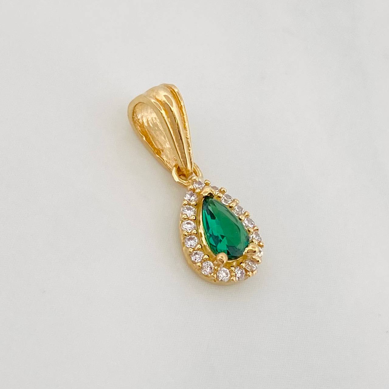 Dije Halo Gota 0.7g / 1/2 in Oro Amarillo 18K