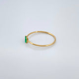Anillo Solitario Cuadrado Esmeralda 0.7gr / T7 3/4 / Oro Amarillo 18K %