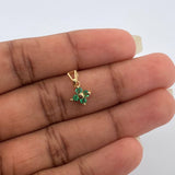 Dije Flor Esmeraldas 20 Pts 0.8gr / 1/2 in / Oro Amarillo 18K %