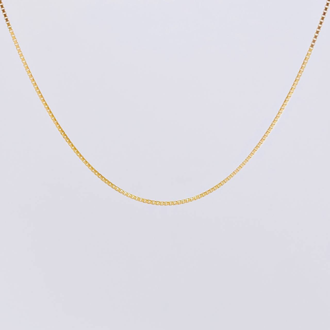 Cadena Veneciana 2.5g / 20 in / 0.8mm Oro Amarillo 18K