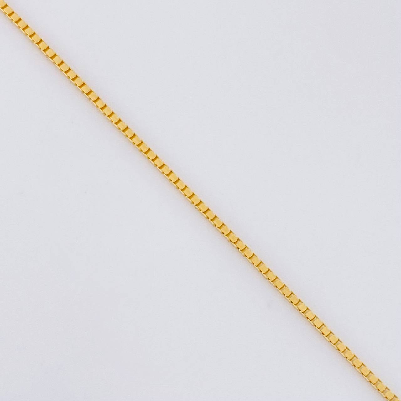 Cadena Veneciana 2.5g / 20 in / 0.8mm Oro Amarillo 18K