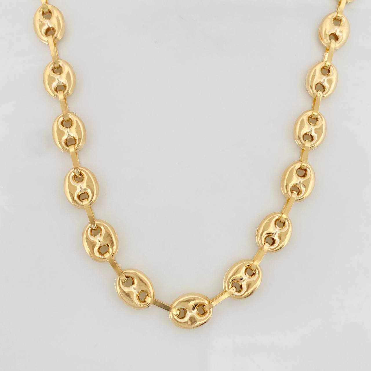 Cadena GC 15.25g / 24 in / 6.4mm Oro Amarillo 18K