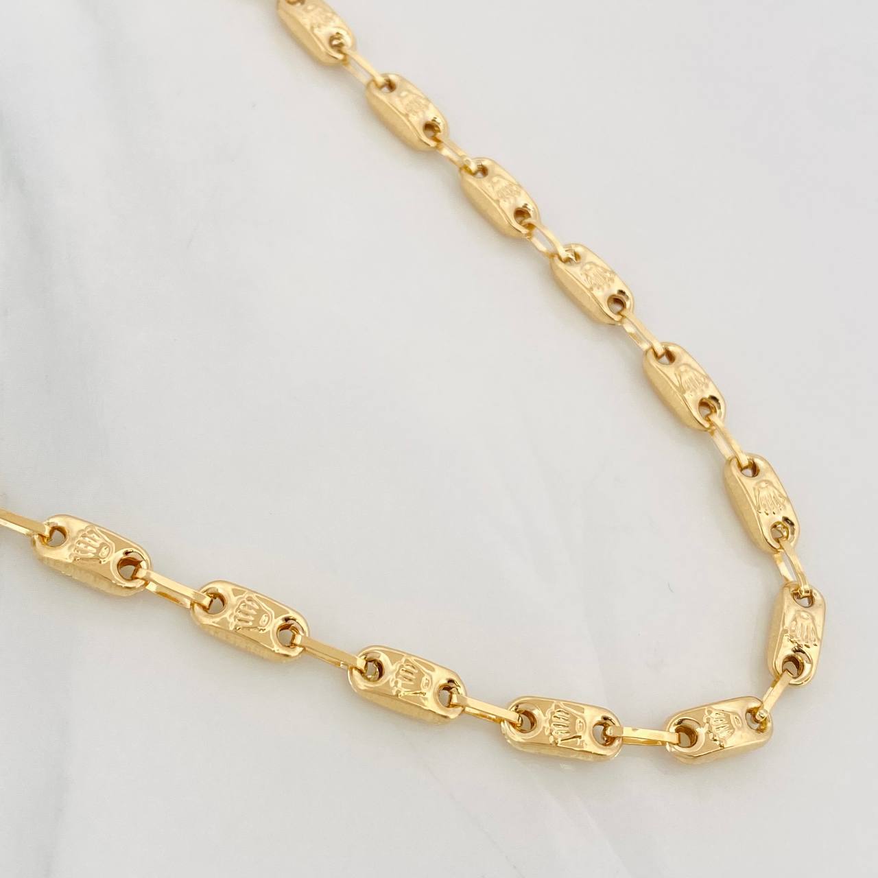 Cadena Rustica Corona 11.25g / 24 in / 4.2mm Oro Amarillo 18K