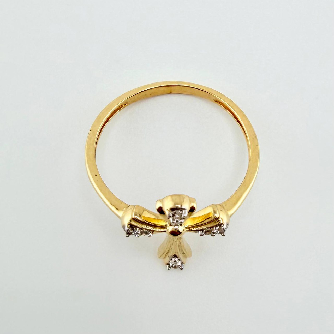 Anillo Cruz 1.8gr / 6 1/2 / Oro Amarillo 18K ©