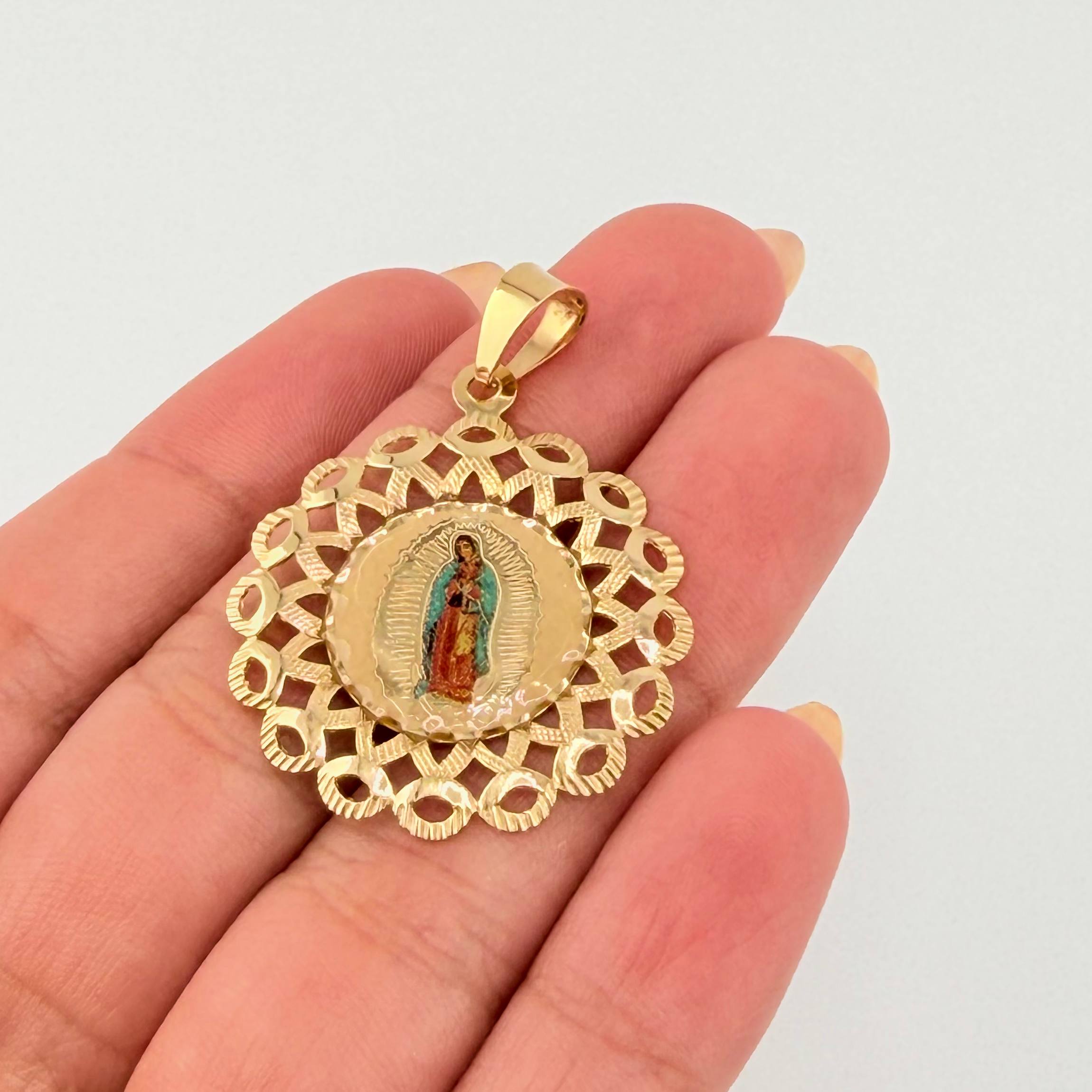 Dije Dije Virgen Guadalupe 3gr / 1 1/2 in / Oro Amarillo +4 18K