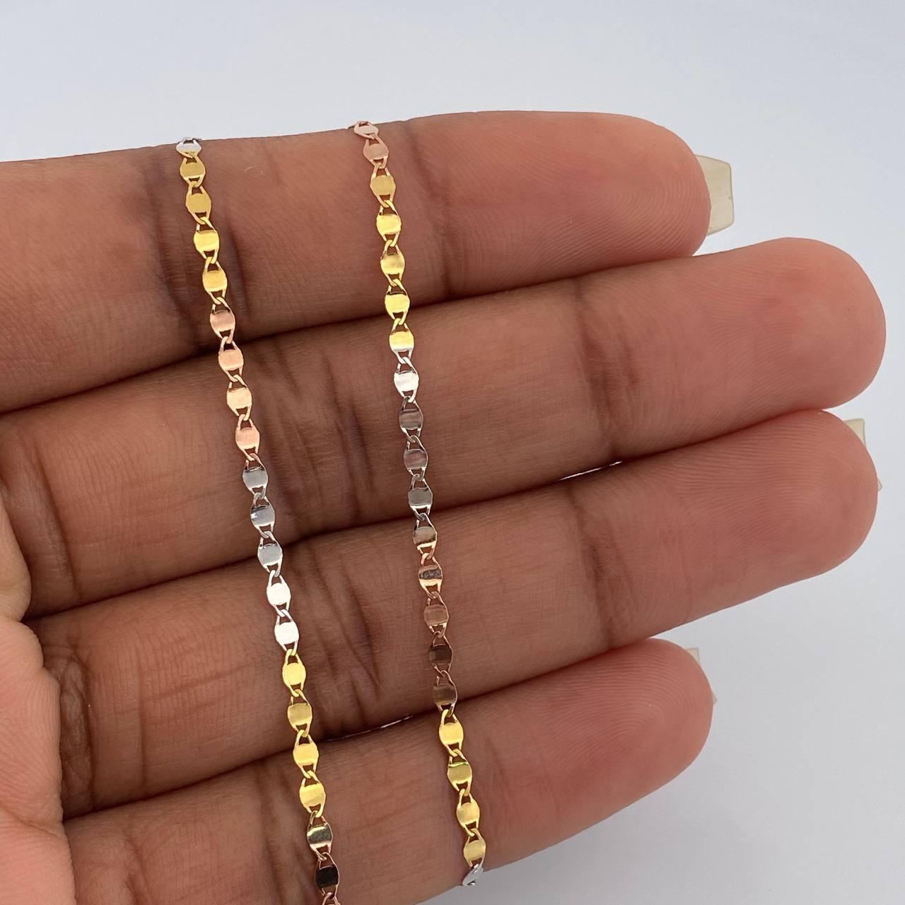 Cadena Plana Espejo 1.55gr / 15 3/4 in / 2mm Tres Oros +3 18K %