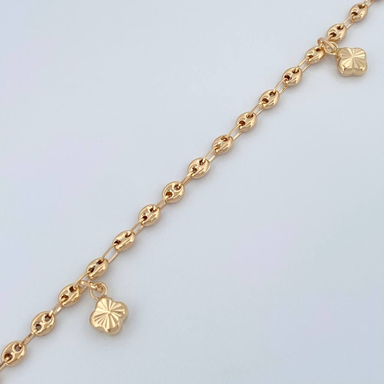 Tobillera Gc Treboles 3.9gr / 10 1/4 in / 3.25mm Oro Amarillo 18K &