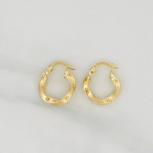 Candongas Deis 1.3 g / 1/2 in Oro Amarillo 18K