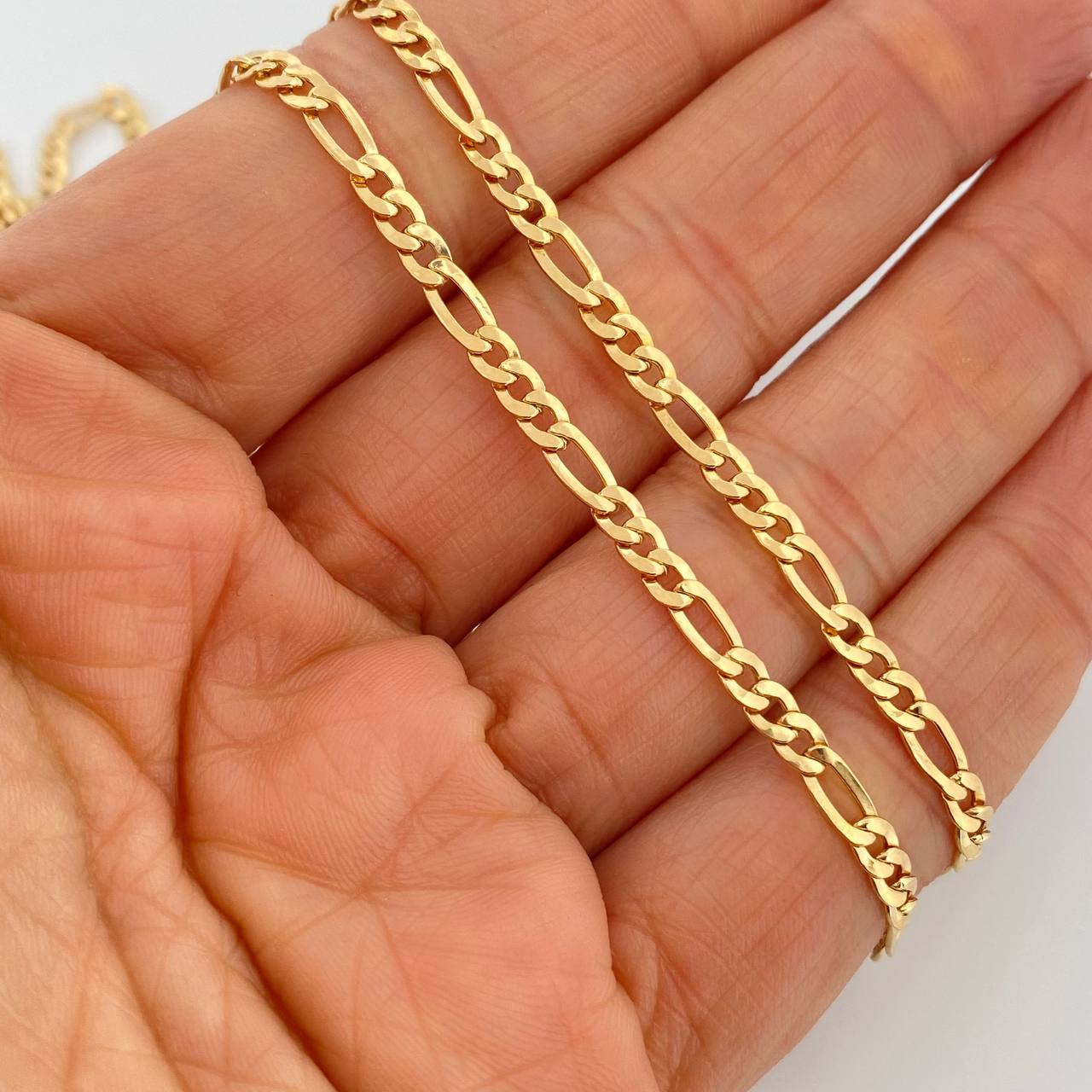 Cadena Figaro 6.5gr / 24 in / 3mm Oro Amarillo +1 18K &