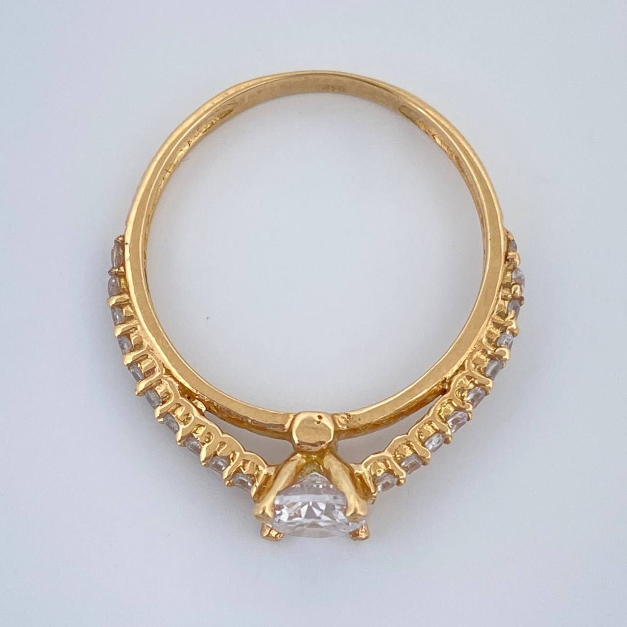 Anillo Solitario Puente 2.4gr / T7 / Oro Amarillo 18K %