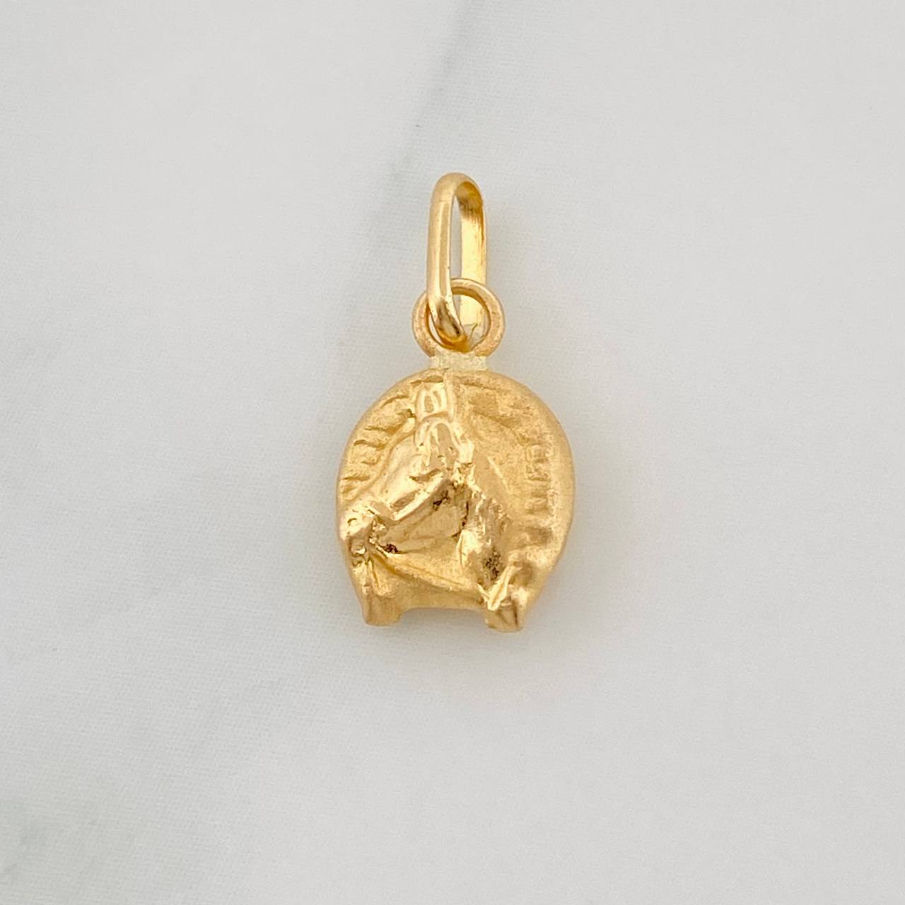 Pendant Horse Shoe 0.35g / 1/2 in Yellow Gold 18K