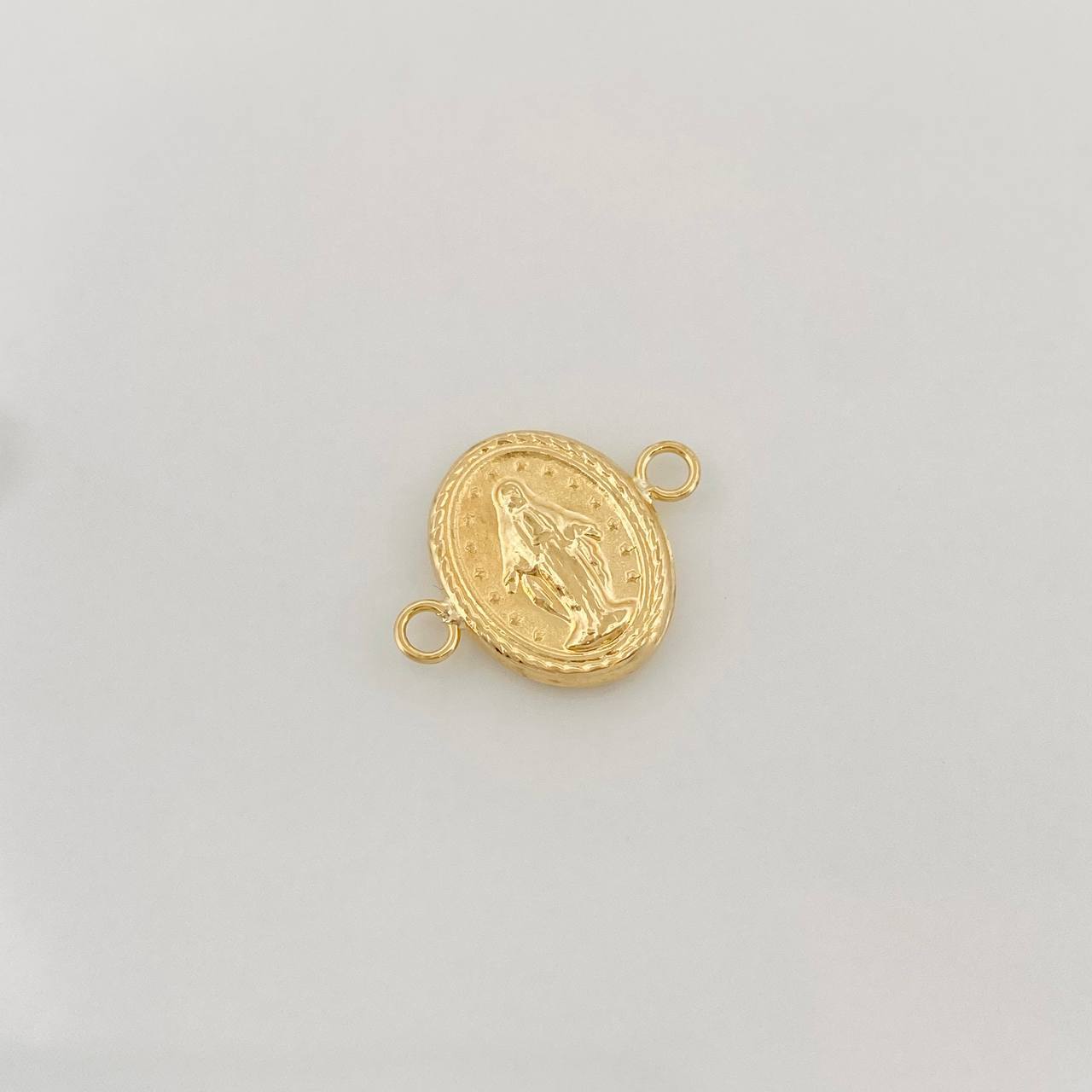 Charm Miraculous Virgin 0.5g / 1/2 in 18K Yellow Gold