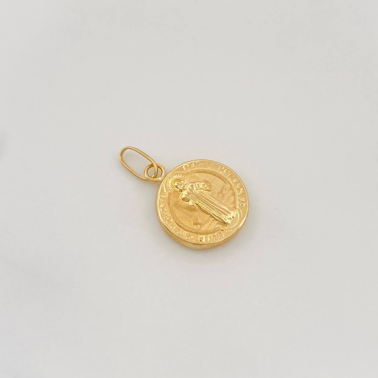 Pendant San Benito 0.75g / 3/4 in Yellow Gold 18K