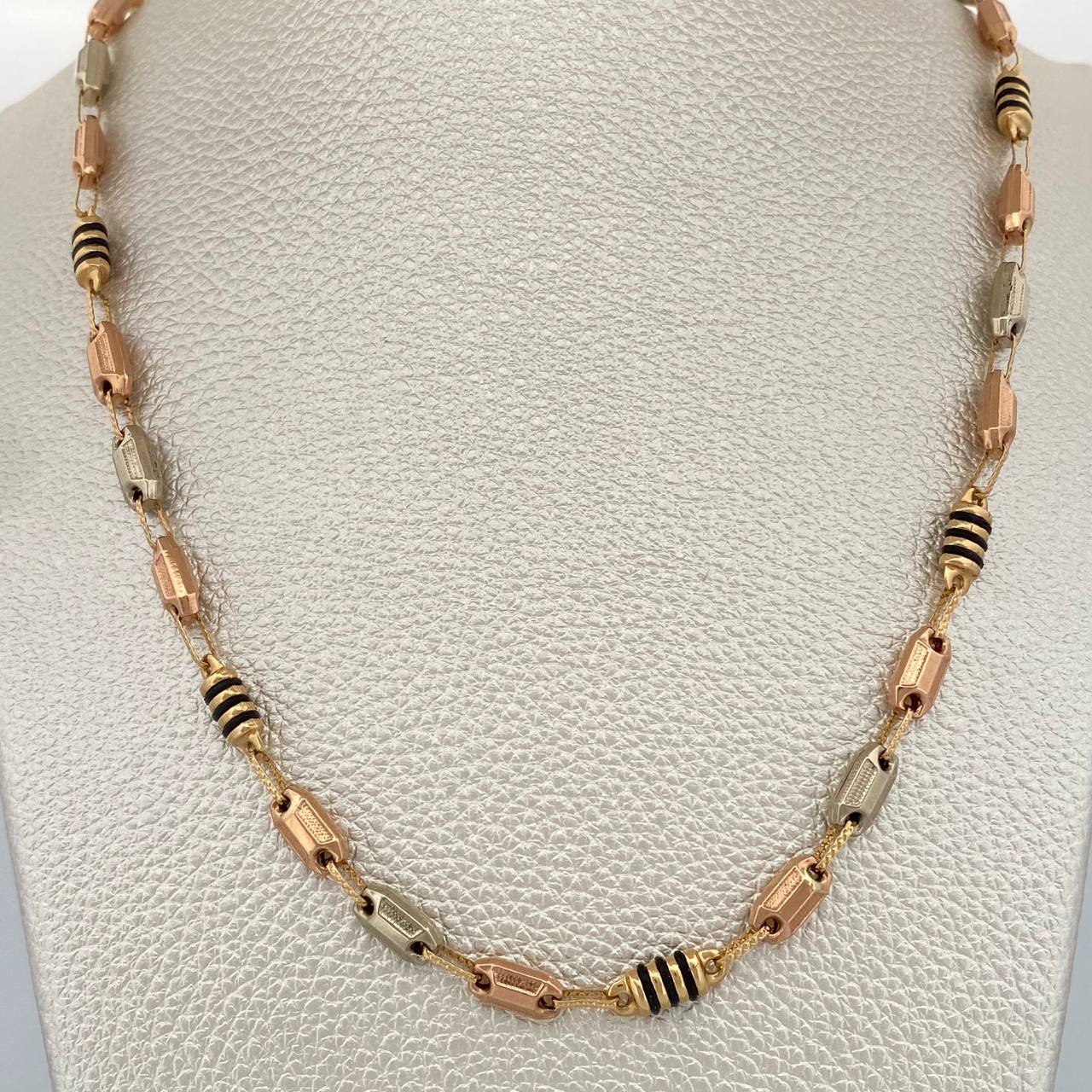 Cadena Rustica Barril 12.35gr / 22 1/4 in / 4.7mm Tres Oros 18K $