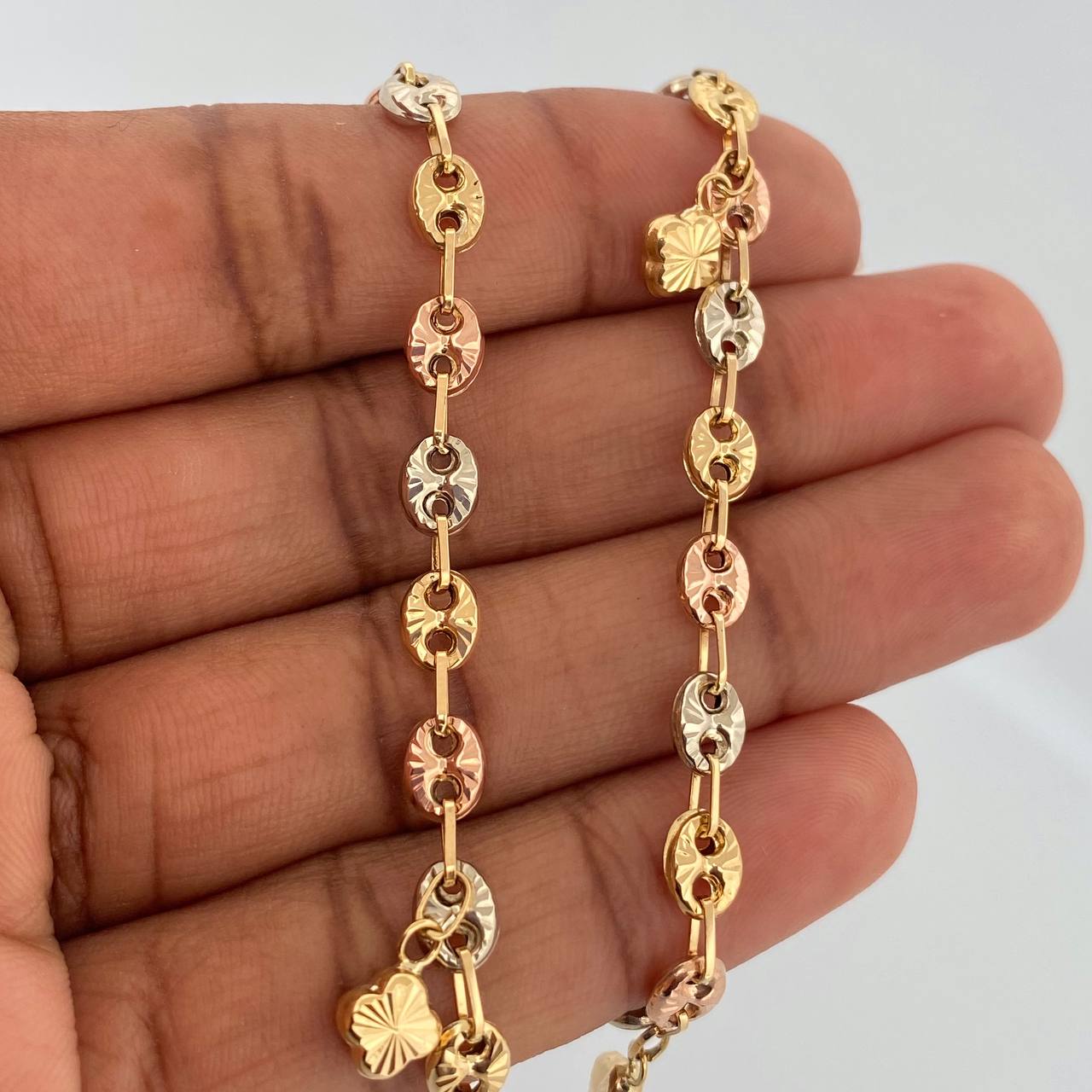 Tobillera GC 5.95gr / 10 1/2 in / 4.8mm Tres Oros 18K %