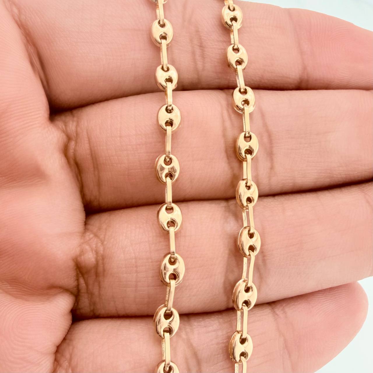 Cadena GC 8.25gr / 24 1/2 in / 4.15mm Oro Amarillo 18K &