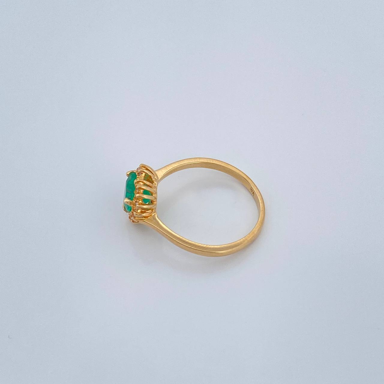 Anillo Corazón Tupido Esmeralda 2.45gr / 2 1/4 in / Oro Amarillo 18K %