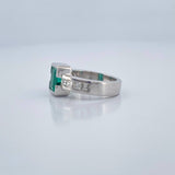 Anillo Rectangular Esmeralda 9.6gr / 3 in / Oro Blanco 18K %