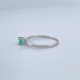 Anillo Solitario Esmeralda 1.55gr / 2 1/2 in / Oro Blanco 18K %