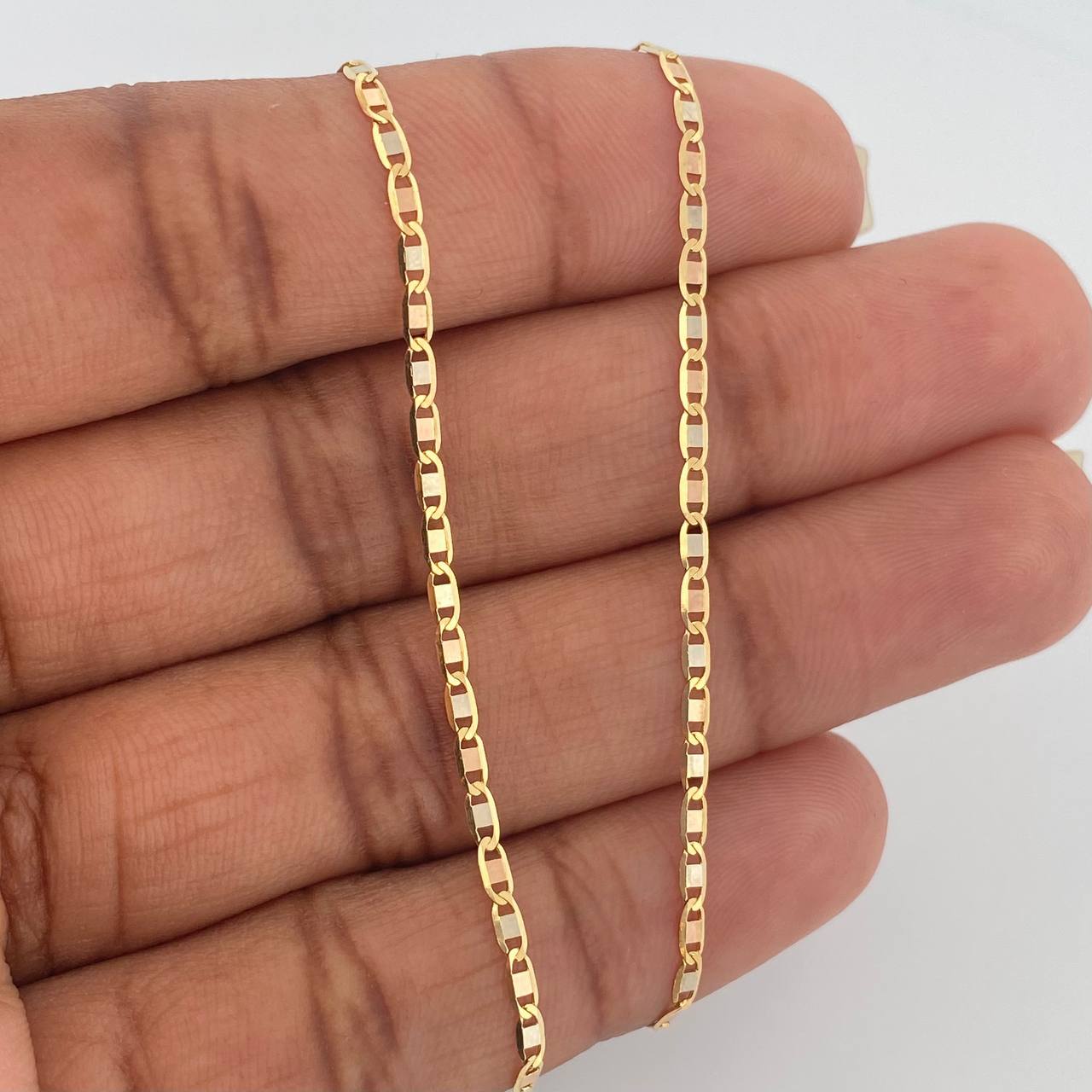 Cadena Escalera Plana 2.25gr / 15 3/4 in / 1.7mm Tres Oros +3 18K %