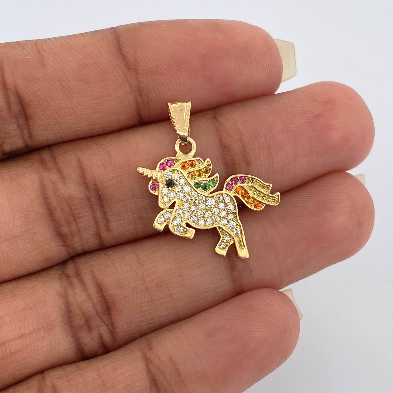 Dije Unicornio 2.4gr / 1 in / Oro Amarillo 18K %