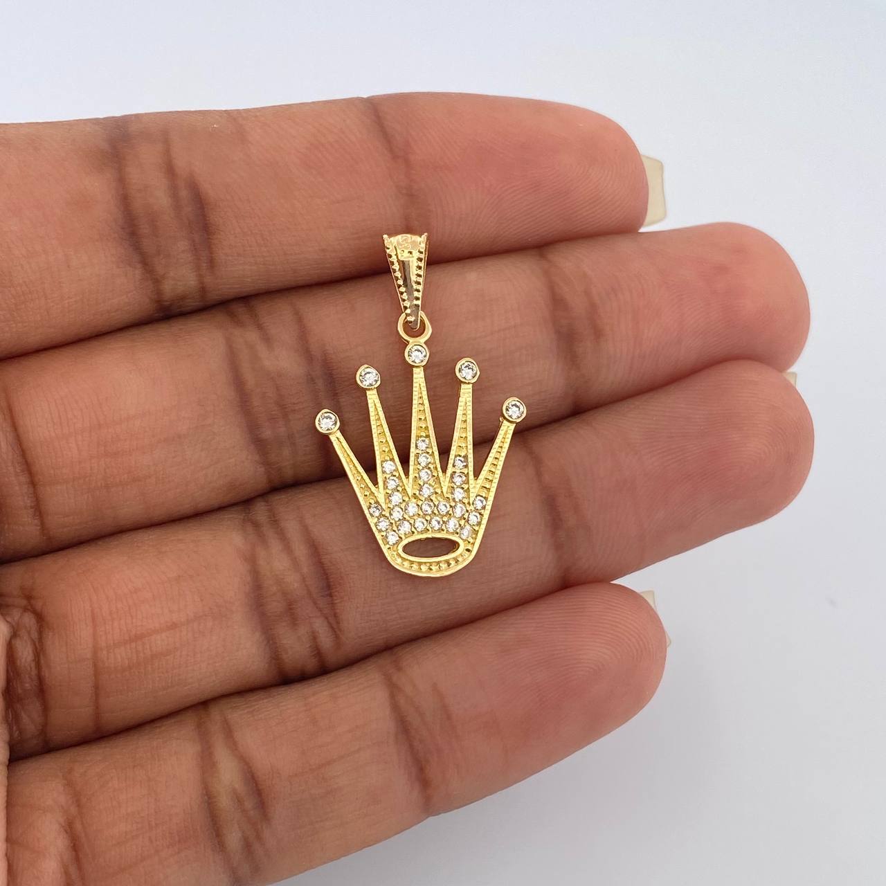 Dije Corona 2.25gr / 1 in / Oro Amarillo 18K &